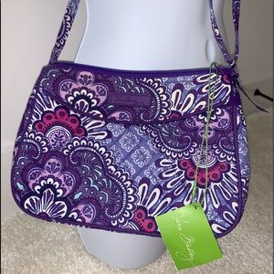 SOLD OUT STYLE Vera Bradley Crossbody Bag